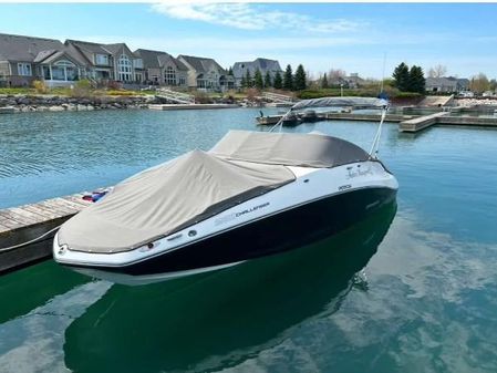 Sea-doo-sport-boats 230-CHALLENGER-SE image