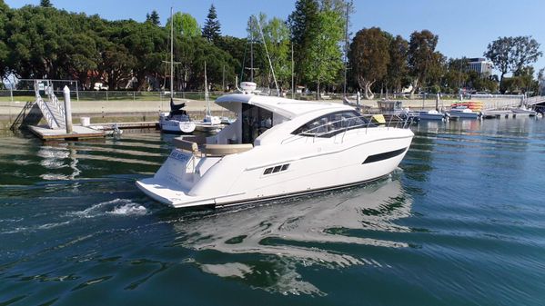 Carver C37 Coupe image