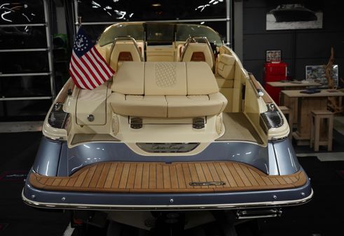 Chris-Craft Launch 28GT image