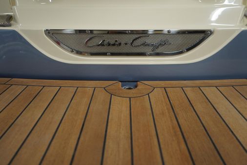 Chris-Craft Launch 28GT image