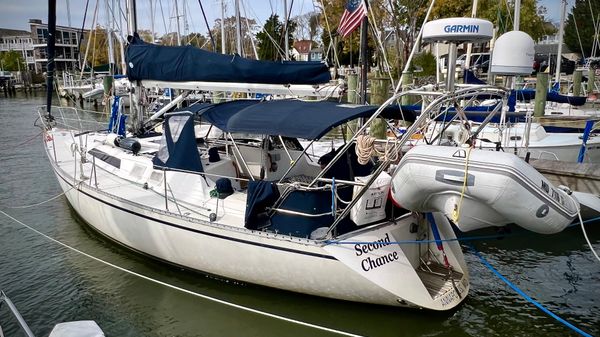 Canadian Sailcraft 40