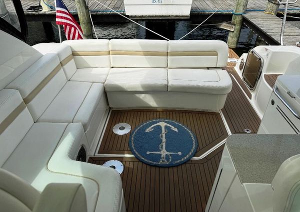 Sea Ray 470 Sundancer image