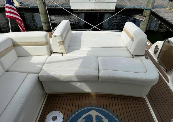 Sea Ray 470 Sundancer image