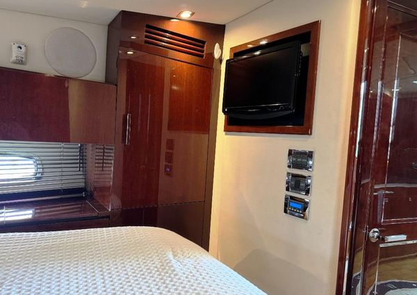 Sea Ray 470 Sundancer image