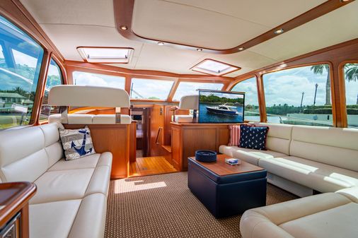 Palm Beach Motor Yachts PB52 image