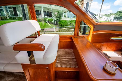 Palm Beach Motor Yachts PB52 image