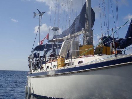 Tayana VANCOUVER-AFT-COCKPIT-CUTTER image