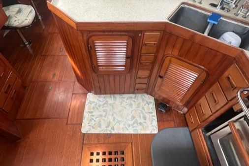 Tayana VANCOUVER-AFT-COCKPIT-CUTTER image
