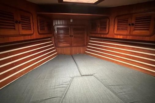Tayana VANCOUVER-AFT-COCKPIT-CUTTER image