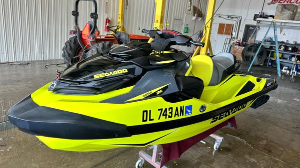 Sea-Doo RXT-X 300 