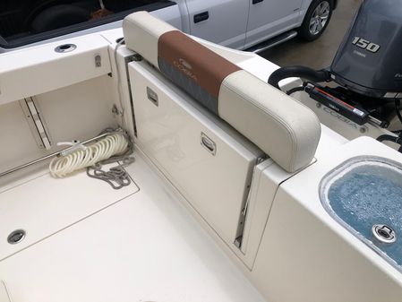 Cobia 240-CENTER-CONSOLE image