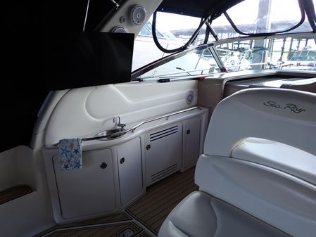 Sea Ray 380 Sundancer image