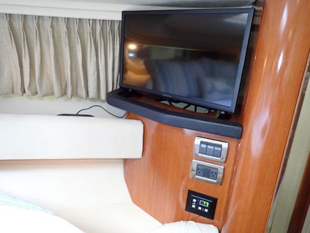 Sea Ray 380 Sundancer image