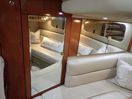 Sea Ray 380 Sundancer image