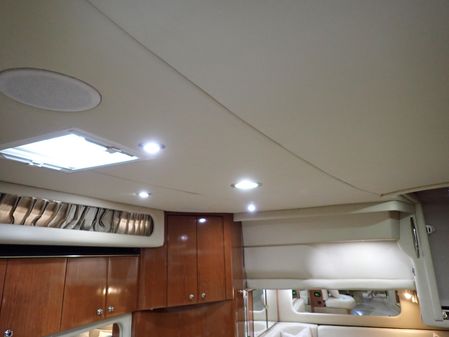 Sea Ray 380 Sundancer image