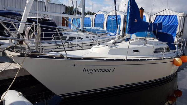 C&C 37 