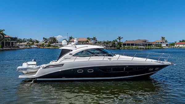 Sea Ray 470 Sundancer 