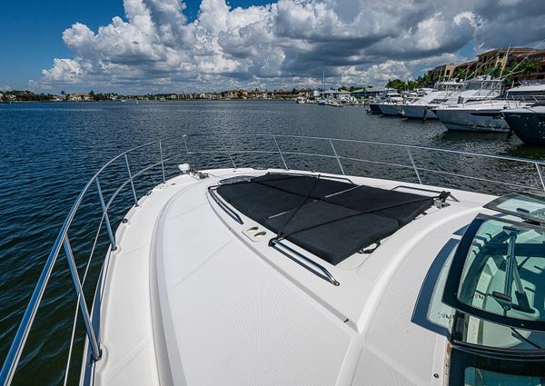 Sea Ray 470 Sundancer image