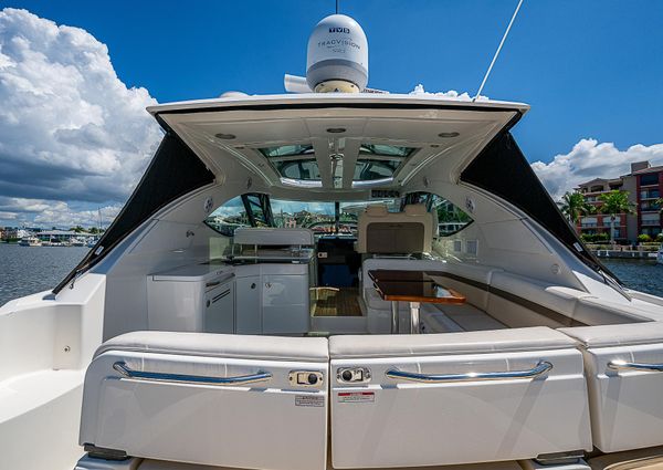 Sea Ray 470 Sundancer image