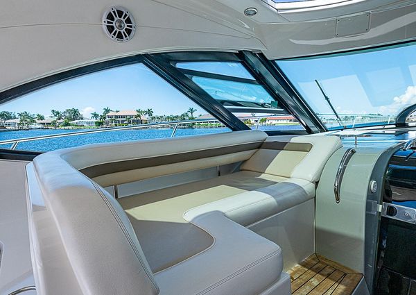 Sea Ray 470 Sundancer image