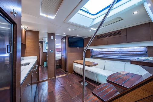 Sea Ray 470 Sundancer image