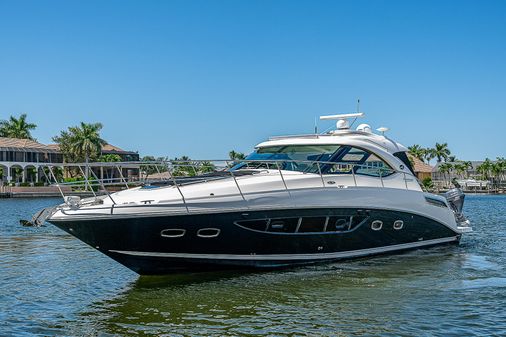 Sea Ray 470 Sundancer image