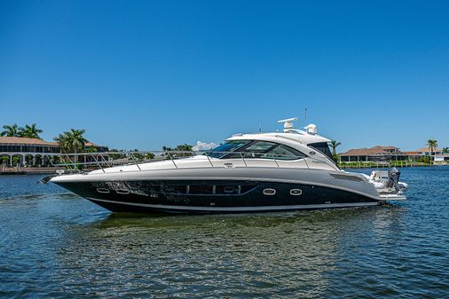 Sea Ray 470 Sundancer image