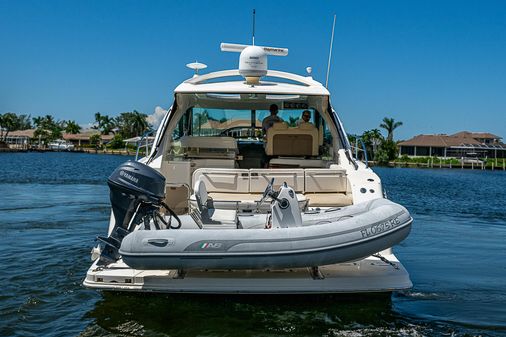 Sea Ray 470 Sundancer image