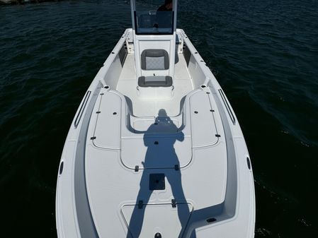 NauticStar 274 Bay image