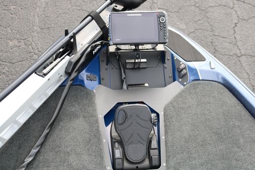 Skeeter ZXR 21 image