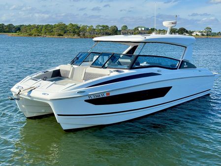 Aquila 32 Sport image