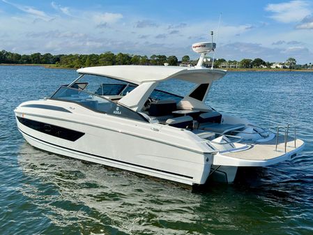 Aquila 32 Sport image