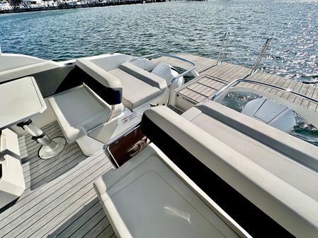 Aquila 32 Sport image