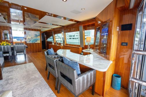 Hatteras 80 Motor Yacht Sky Lounge image