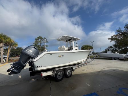 Sea Hunt Gamefish 27 with Coffin Box image