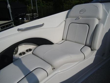 Crownline 305 SS image