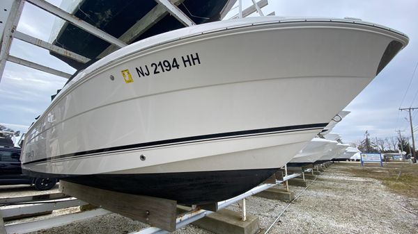 Robalo R227 Dual Console