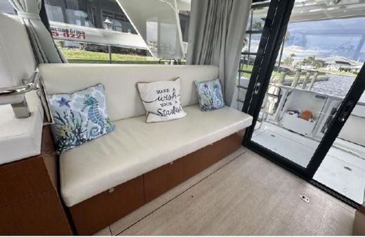 Beneteau Swift Trawler 30 image