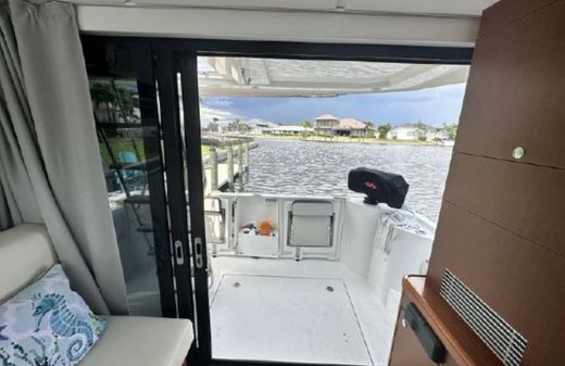 Beneteau Swift Trawler 30 image