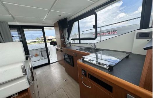 Beneteau Swift Trawler 30 image