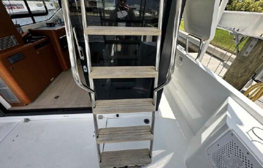 Beneteau Swift Trawler 30 image