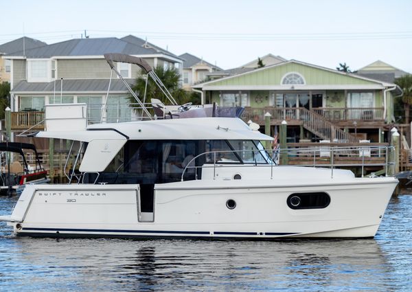 Beneteau Swift Trawler 30 image