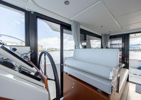 Beneteau Swift Trawler 30 image