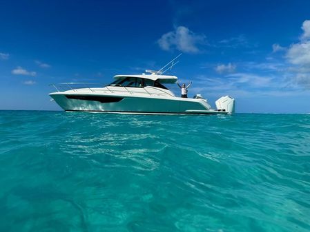 Tiara Yachts 43 LE image