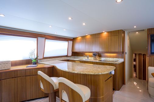 Viking Convertible image