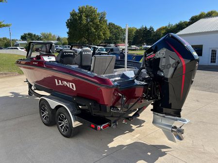 Lund 202-PRO-V-GL image
