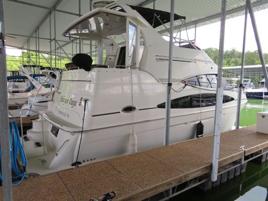 Carver 366 Motor Yacht - main image