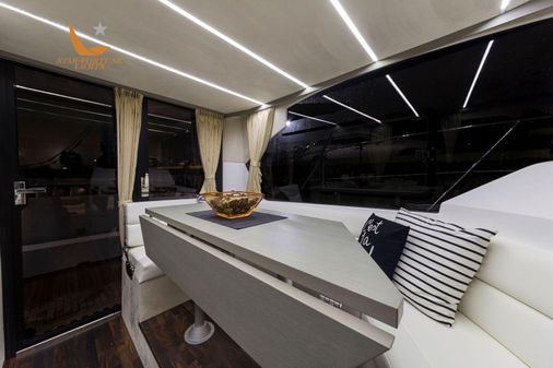 Galeon 360 Fly image