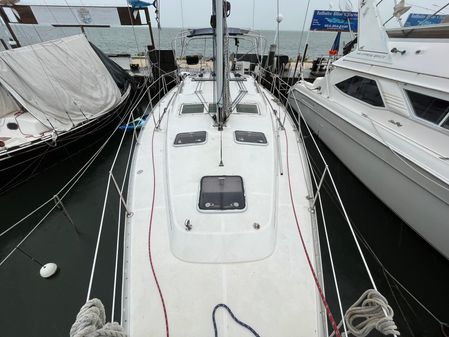 Beneteau OCEANIS-CLIPPER-373 image