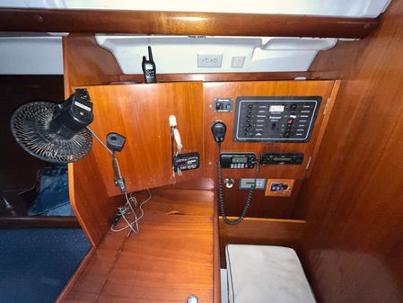 Beneteau OCEANIS-CLIPPER-373 image